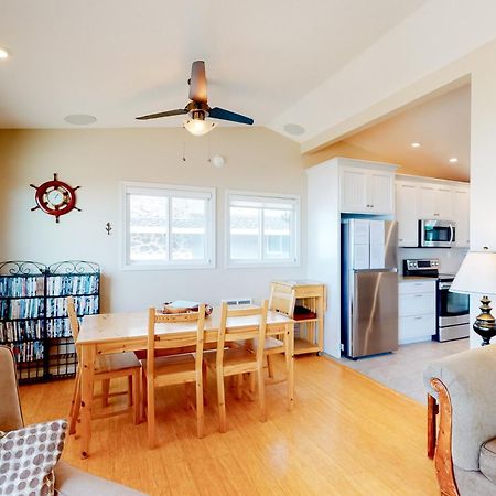 Rockin' Away Beach House Rockaway Beach Exterior photo
