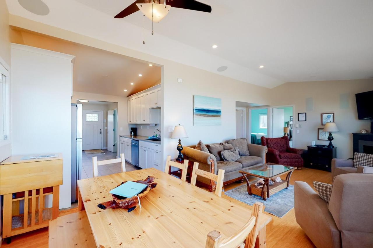 Rockin' Away Beach House Rockaway Beach Exterior photo